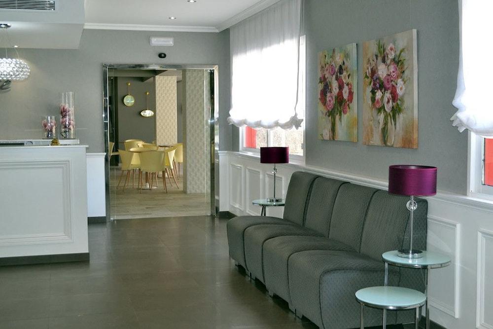 Hotel Piramide Portonovo Zewnętrze zdjęcie