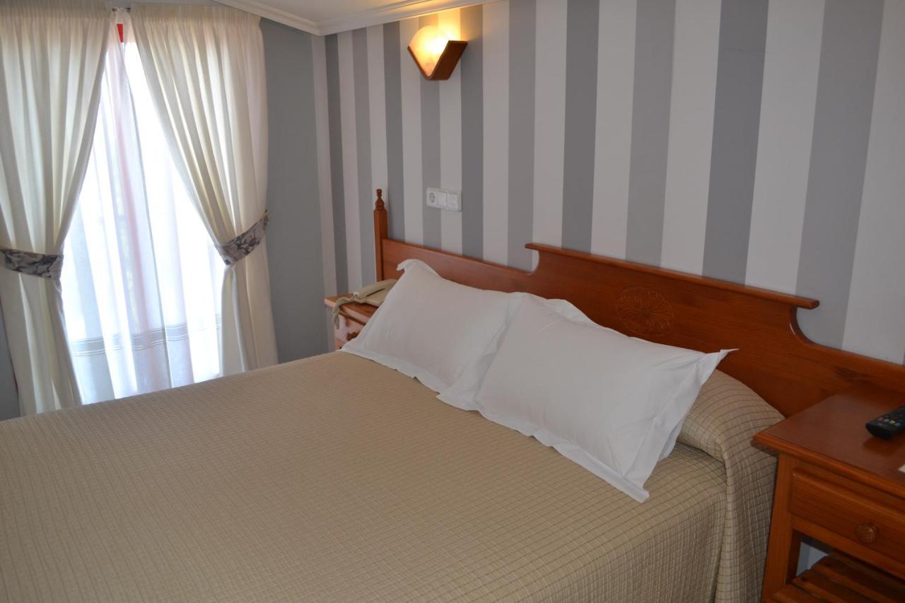 Hotel Piramide Portonovo Pokój zdjęcie