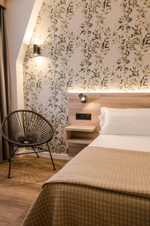 Hotel Piramide Portonovo Zewnętrze zdjęcie