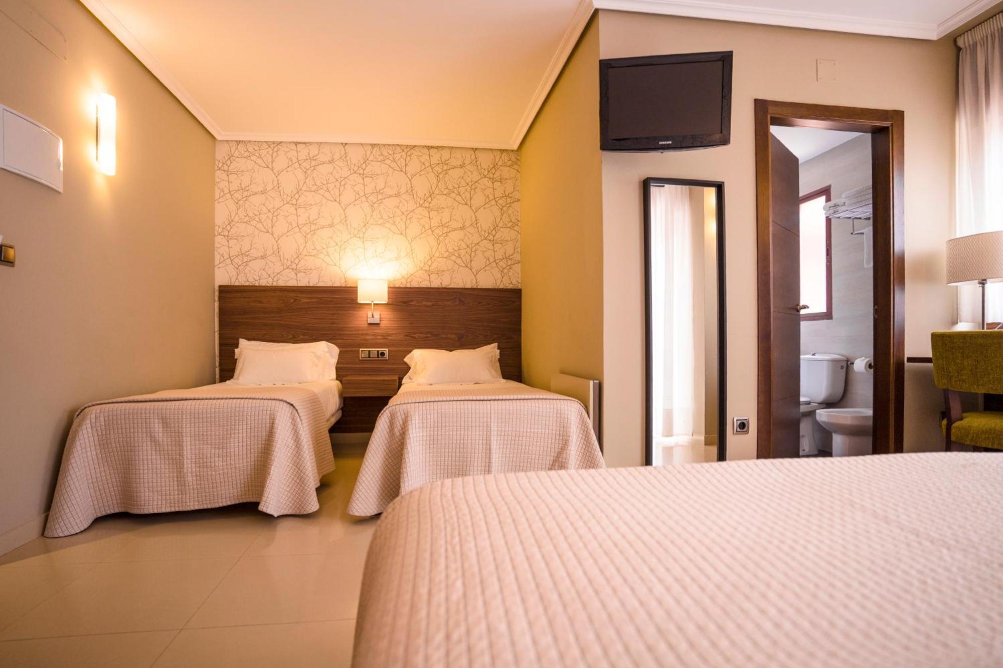 Hotel Piramide Portonovo Pokój zdjęcie